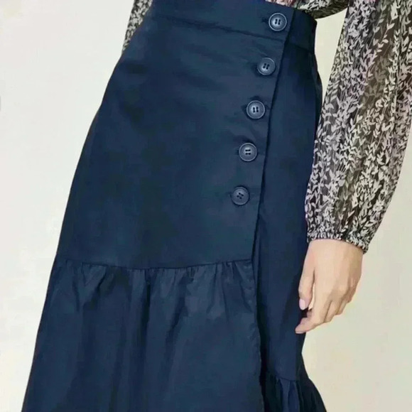 Over The Edge Asymmetrical Midi Skirt - Picture 3 of 4